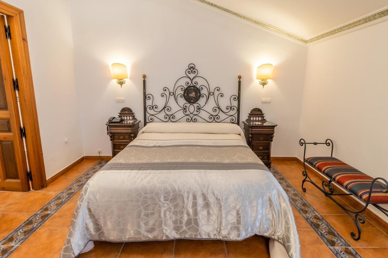 Hotel Santo Domingo De Silos Kültér fotó
